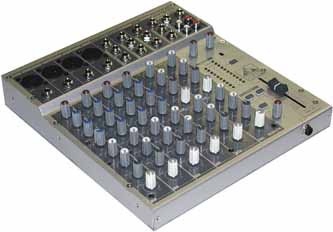   Phonic MM1202a